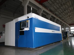 CNC Fiber Lazer Kesim Makinesi 500w 700w 1000w 2000w 3000w Hafif / Paslanmaz / Karbon Çelik